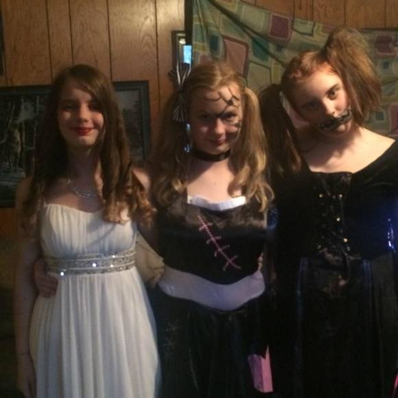 Meet your Posher, Kerri - Picture 1 of 1